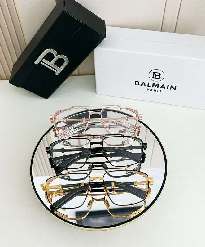 Picture of Balmain Sunglasses _SKUfw49434526fw